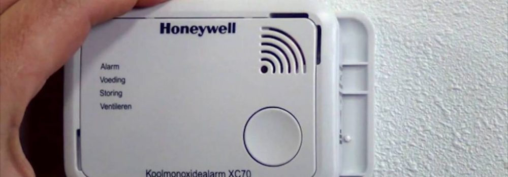 Koolmonoxide melder Mijn koolmonoxidemelder piept. Wat moet ik nu doen?